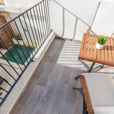 Yourhouse Jordi, Air Conditioned House With Private Pool Muro